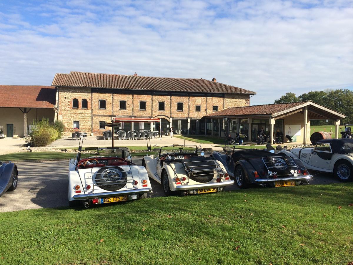 La Sorelle Hotel Golf Et Restaurant Villette-sur-Ain Exteriör bild